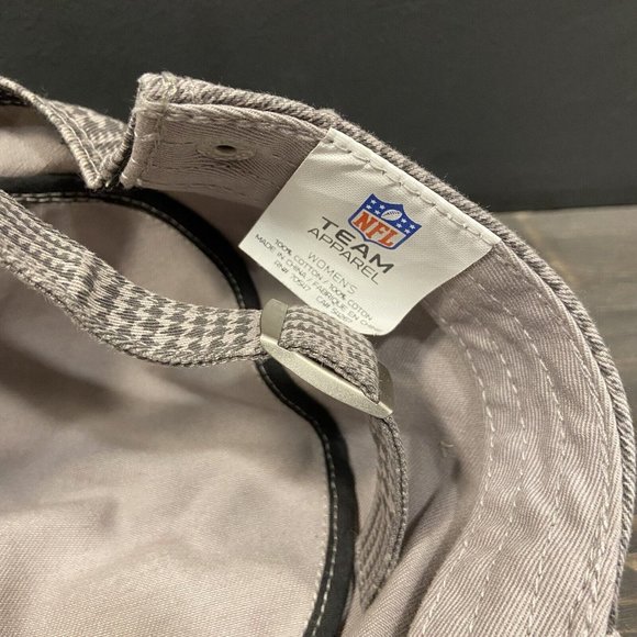 COPY - Tampa Bay Buccaneers hat adjustable womens snap - Picture 2 of 5